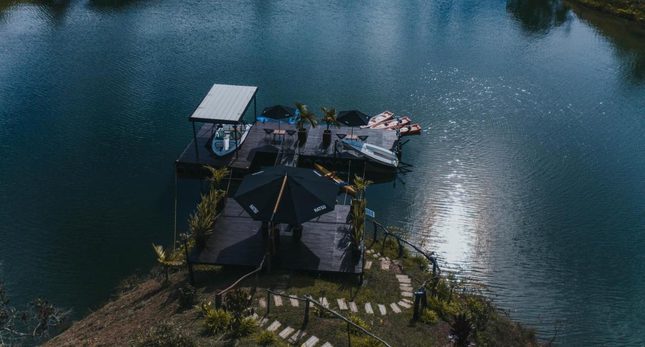 Domus Glamping Guatape Hotel Екстериор снимка